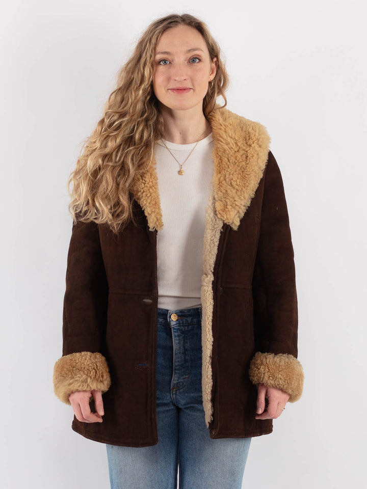 Vintage 70's Women Sheepskin Coat in BrownV9264
