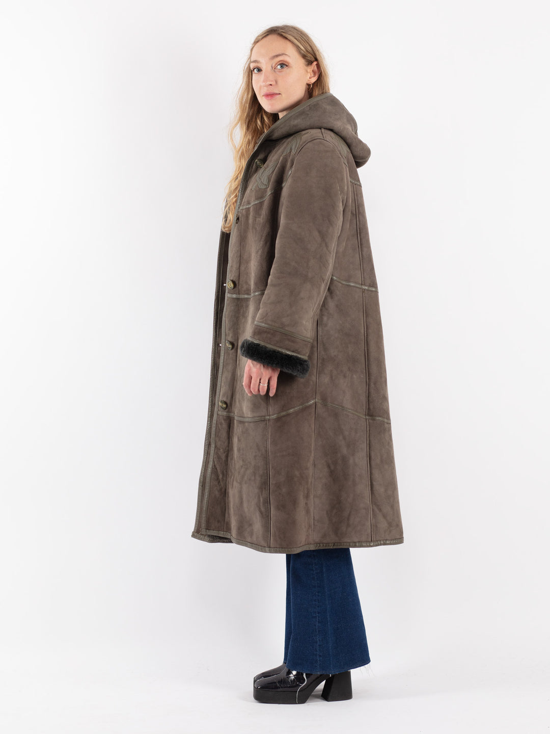 Vintage 70's Women Sheepskin Coat in Gray