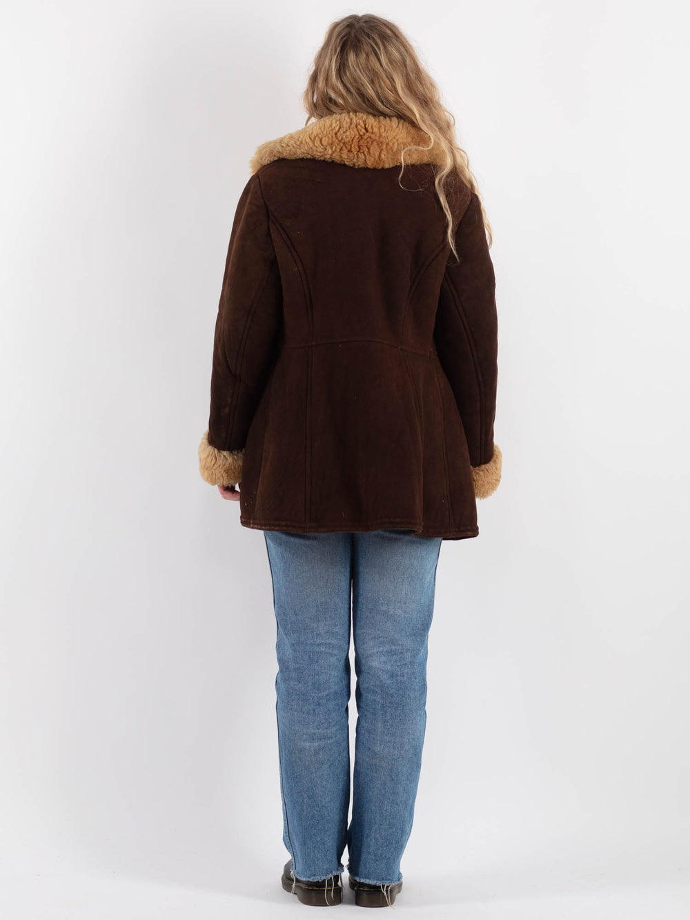 Vintage 70's Women Sheepskin Coat in BrownV9264