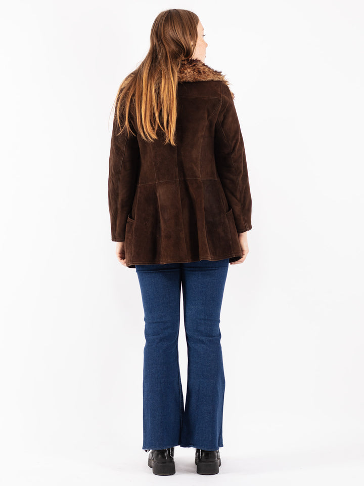 Vintage 70's Women Sheepskin Coat in Brown