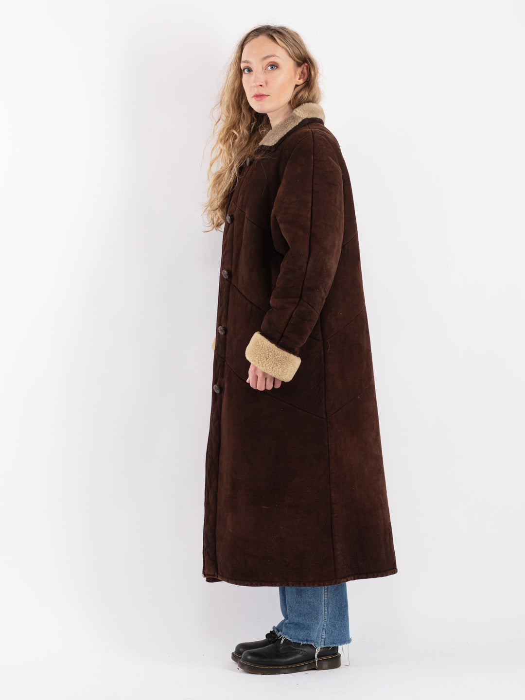 Vintage 70's Women Sheepskin Coat in Brown