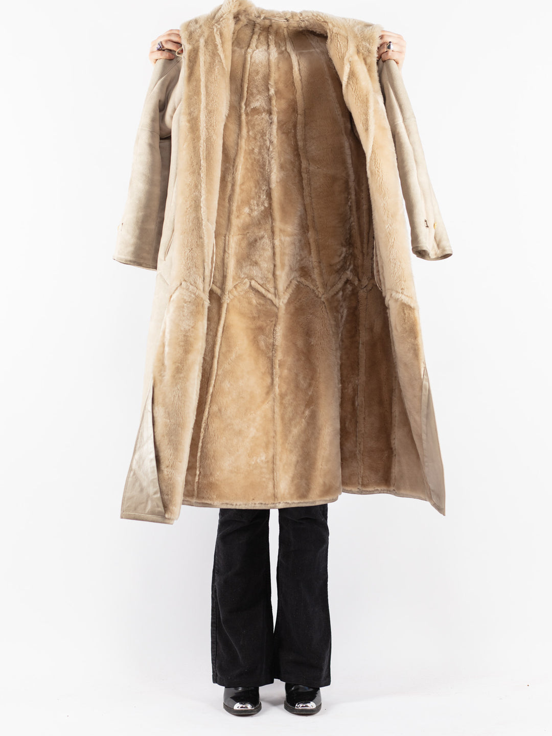 Vintage 70's Women Sheepskin Coat in Beige