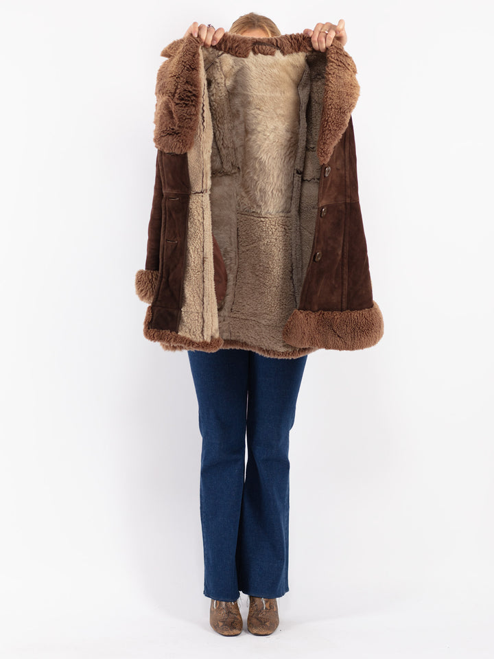 Vintage 70's Women Sheepskin Coat in Brown