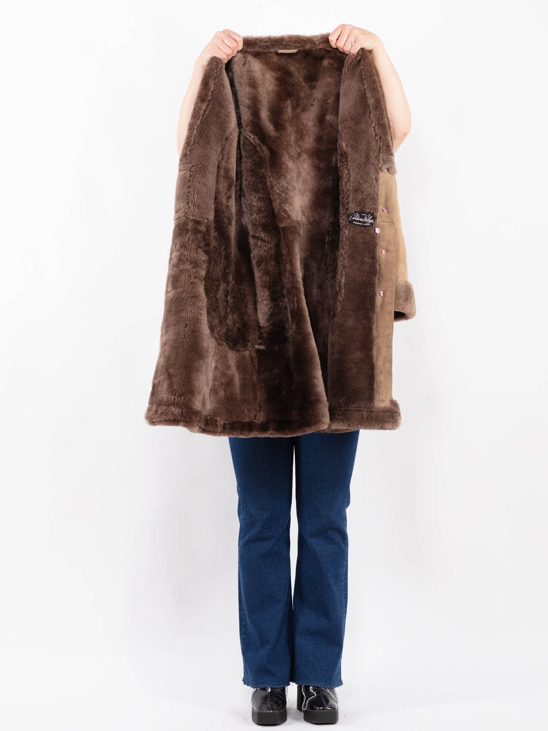 Vintage 70's Women Sheepskin Coat in BeigeA0422