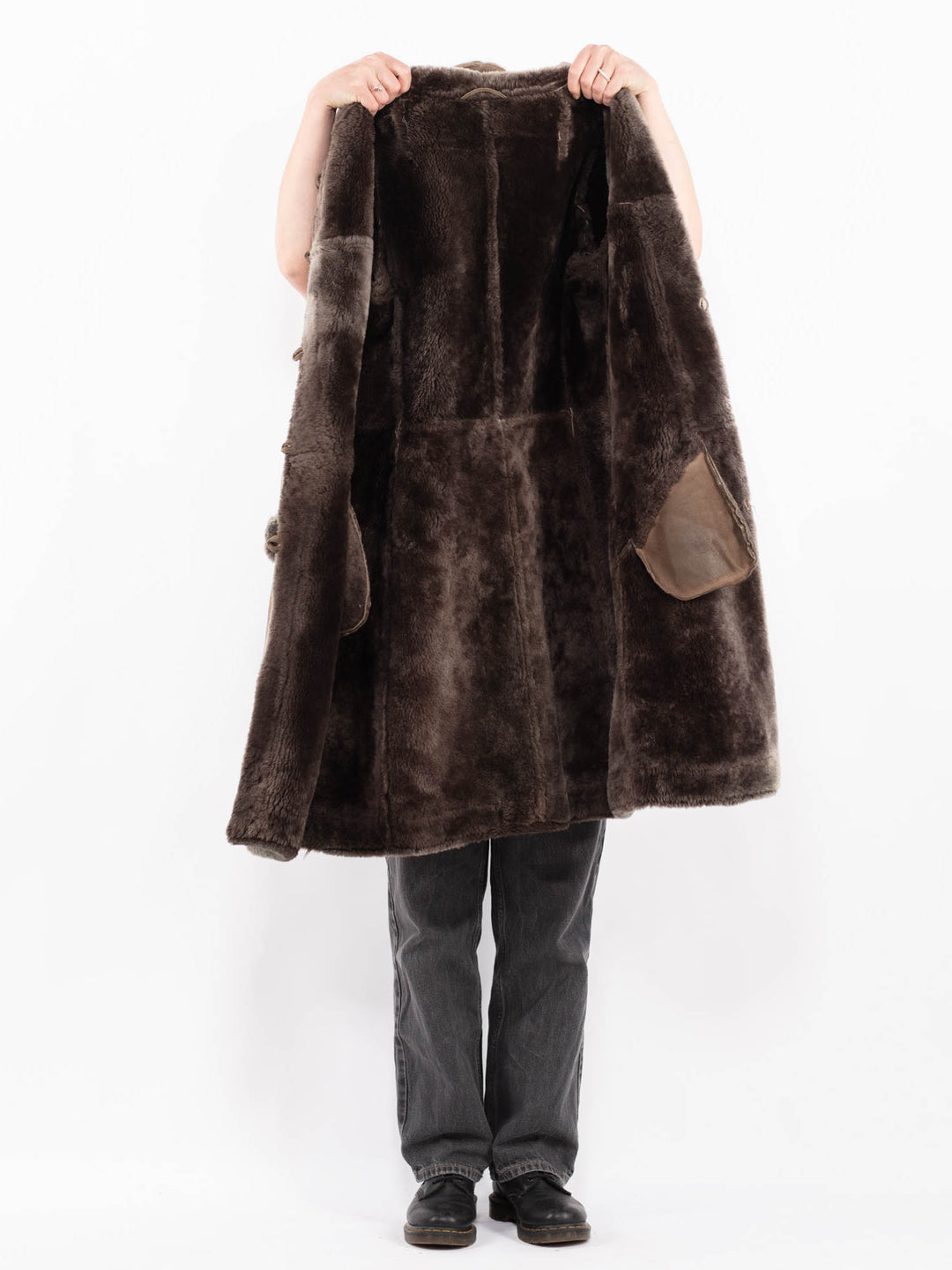Vintage 70's Women Sheepskin Coat in Brown