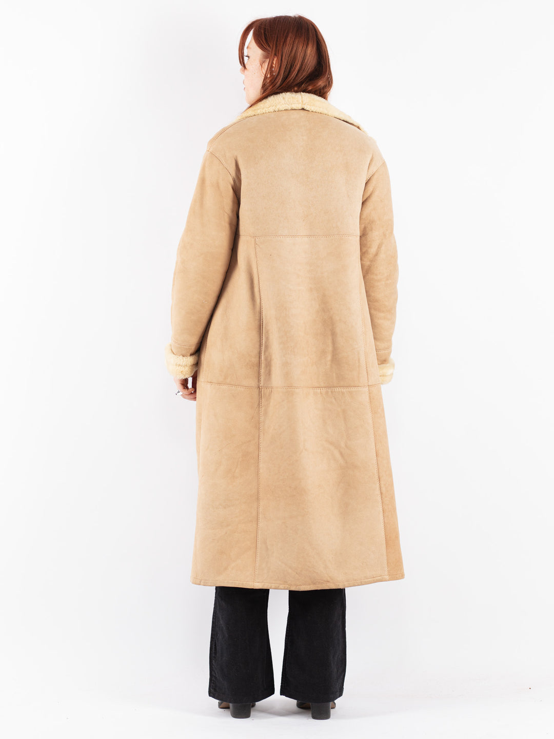 Vintage 70's Women Sheepskin Coat in Beige