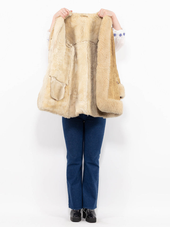 Vintage 70's Women Sheepskin Coat in BeigeA1054