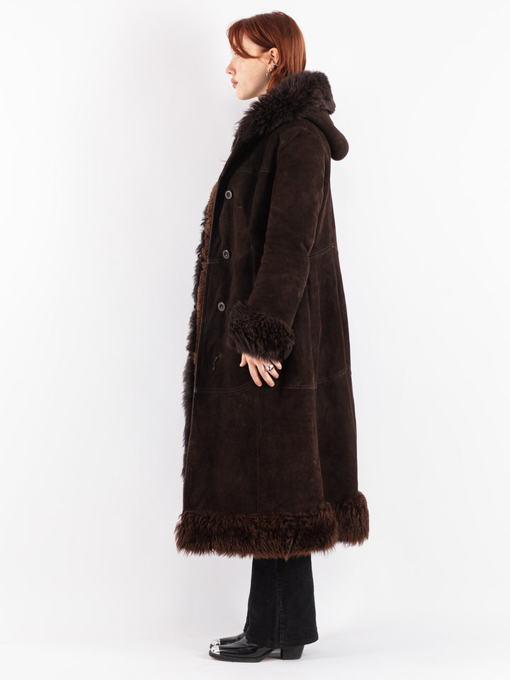 Vintage 70's Women Sheepskin Coat in Brown