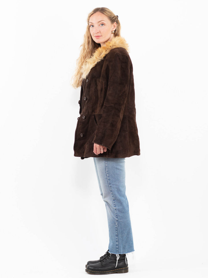 Vintage 70's Women Sheepskin Coat in BrownA0328
