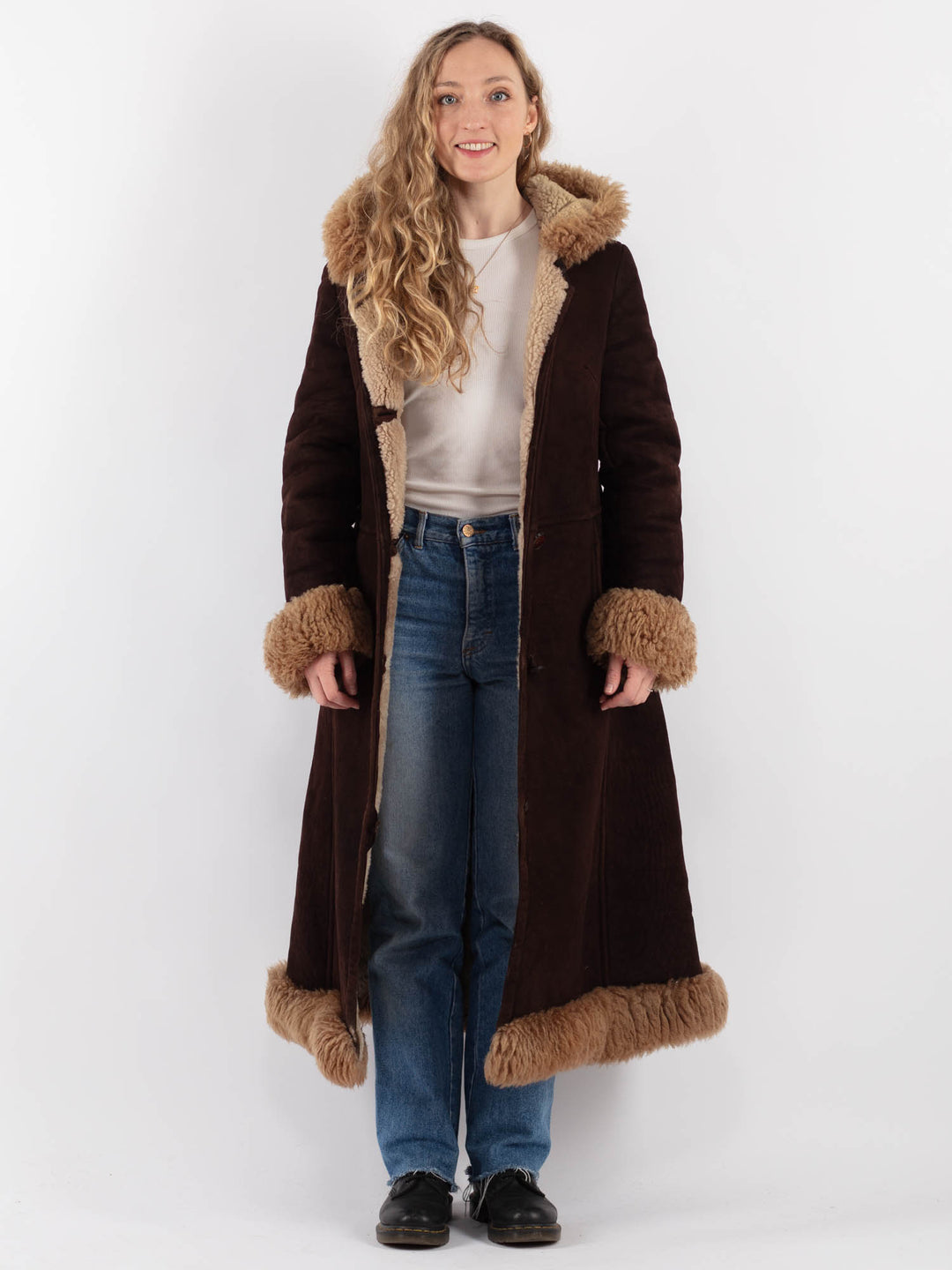 Vintage 70's Women Sheepskin Coat in BrownV9268