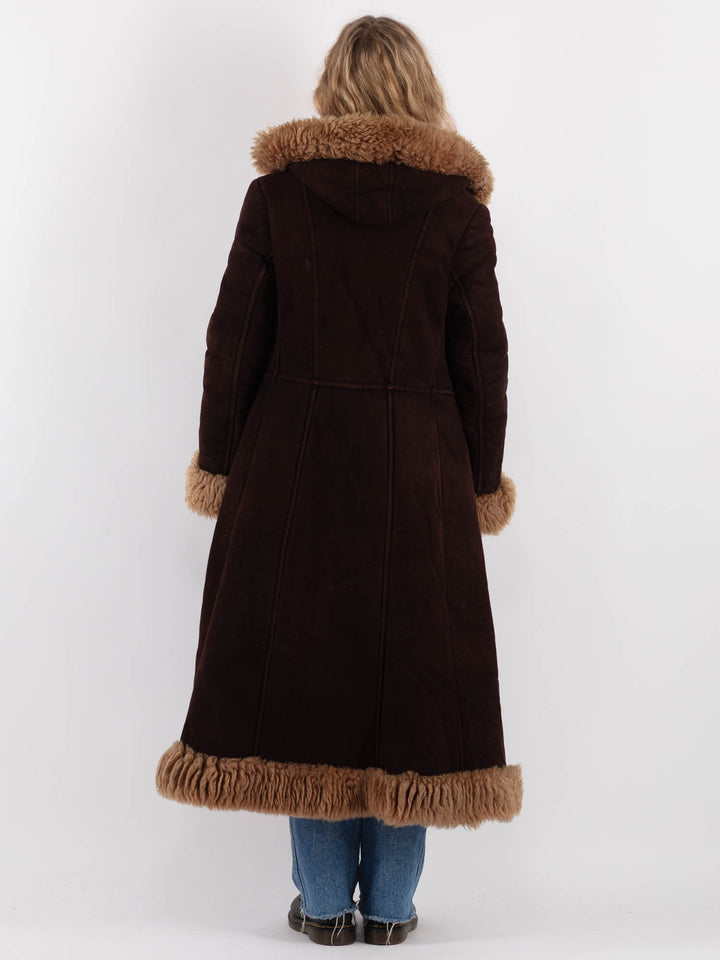 Vintage 70's Women Sheepskin Coat in BrownV9268