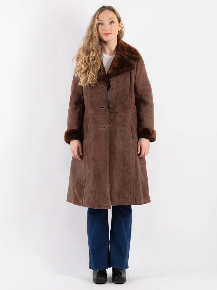 Vintage 70's Women Sheepskin Coat in Brown