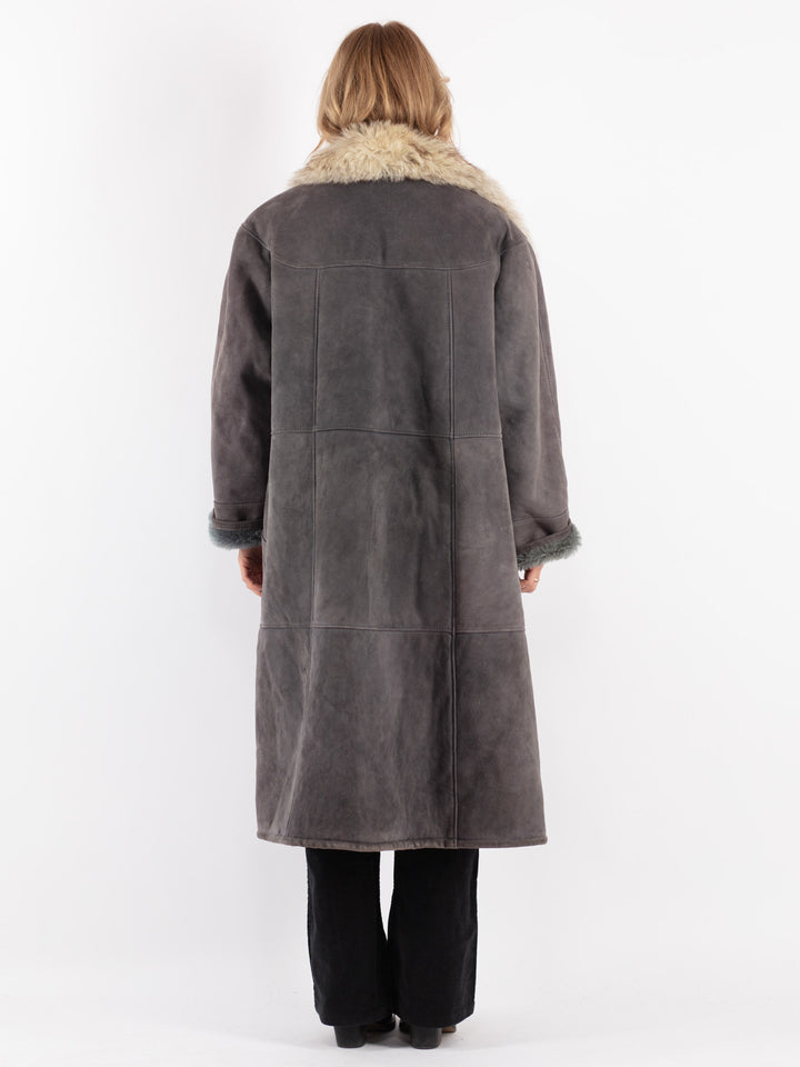 Vintage 70's Women Sheepskin Shearling Coat in Gray