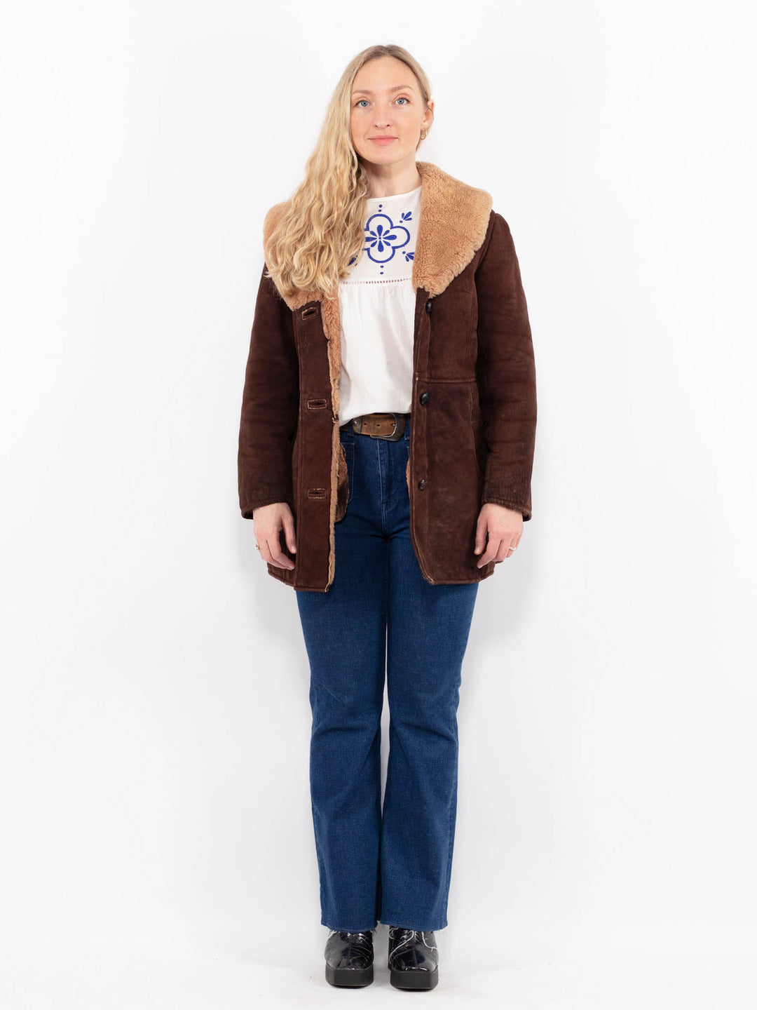 Vintage 70's Women Sheepskin Coat in BrownA1062