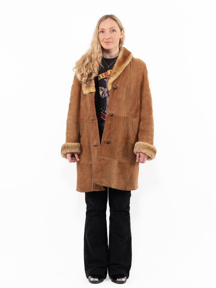 Vintage 70's Women Sheepskin Coat in BrownA0960