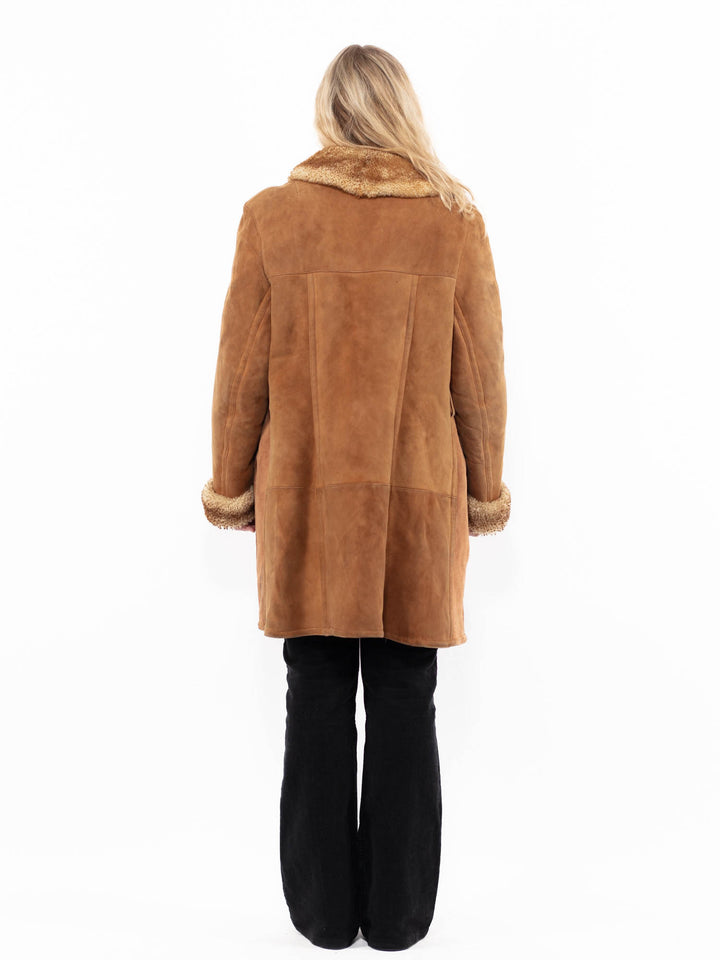 Vintage 70's Women Sheepskin Coat in BrownA0960