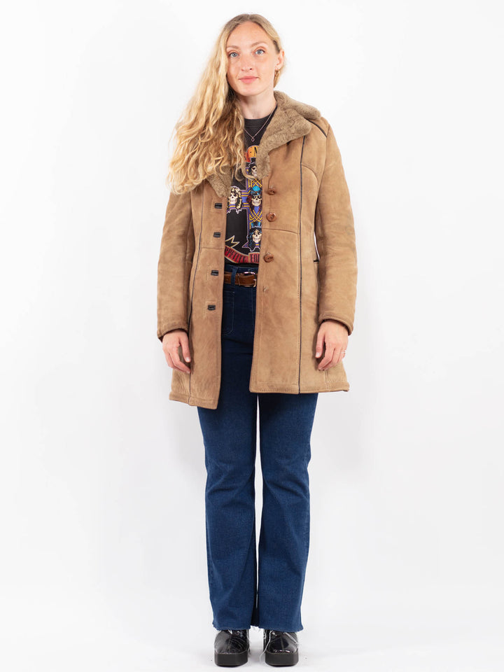 Vintage 70's Women Sheepskin Coat in BeigeA0436