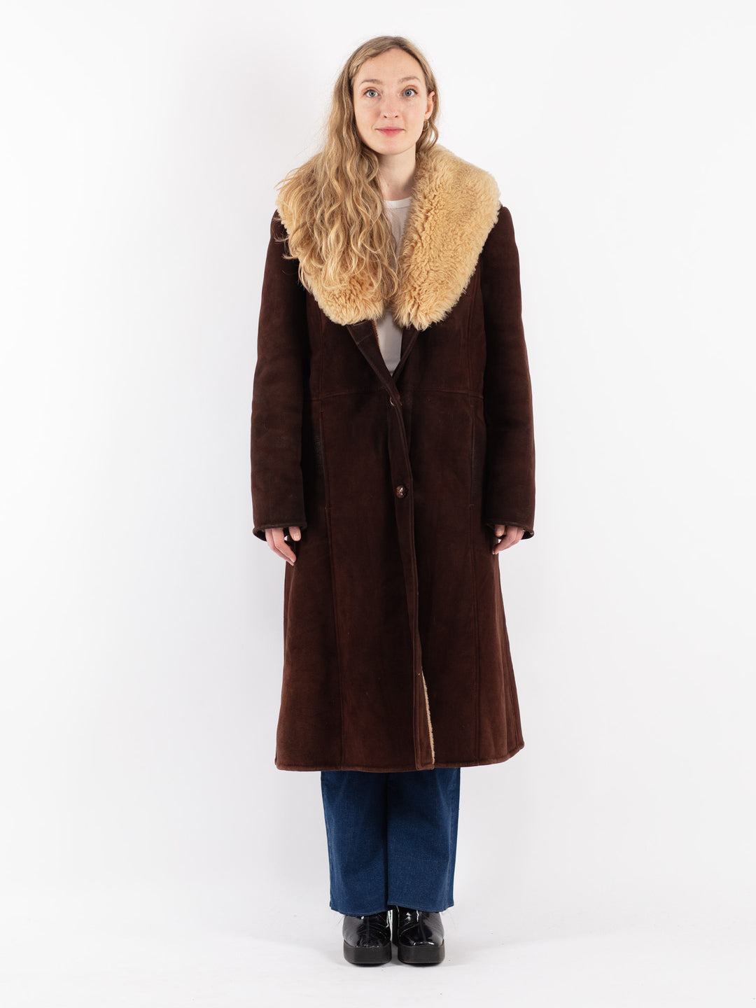 Vintage 70's Women Sheepskin Coat in Brown