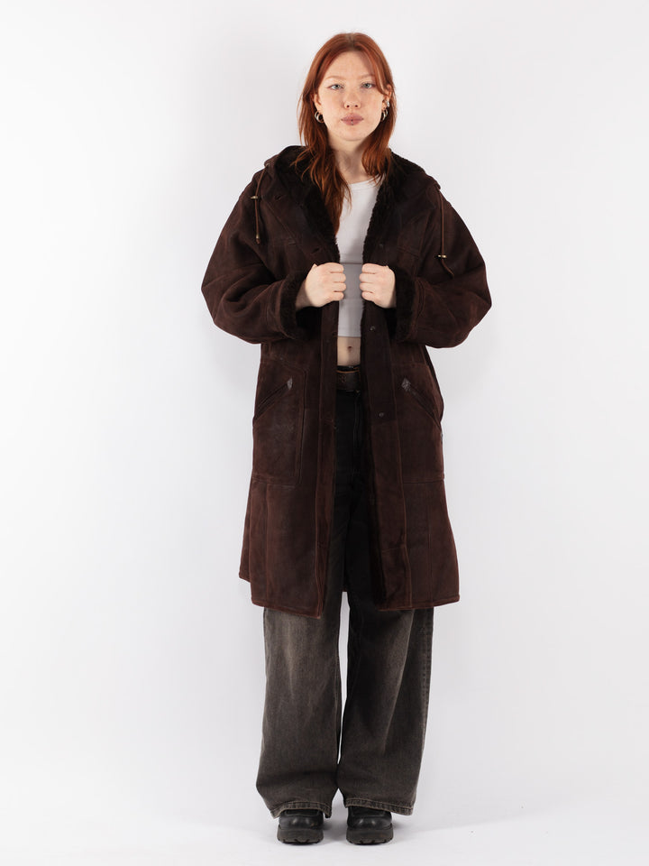 Vintage 70's Women Hooded Sheepskin Coat in Brown - NorthernGrip
