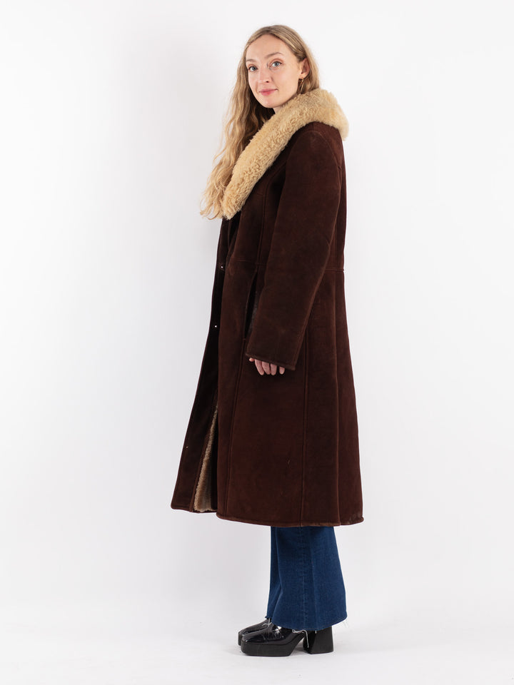 Vintage 70's Women Sheepskin Coat in Brown