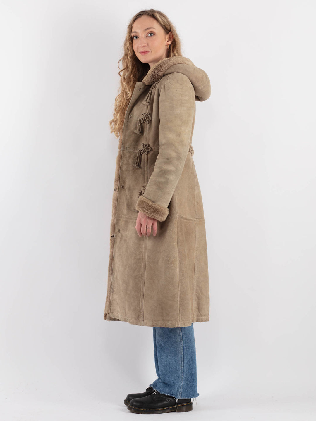 Vintage 70's Women Sheepskin Coat in BeigeV9271