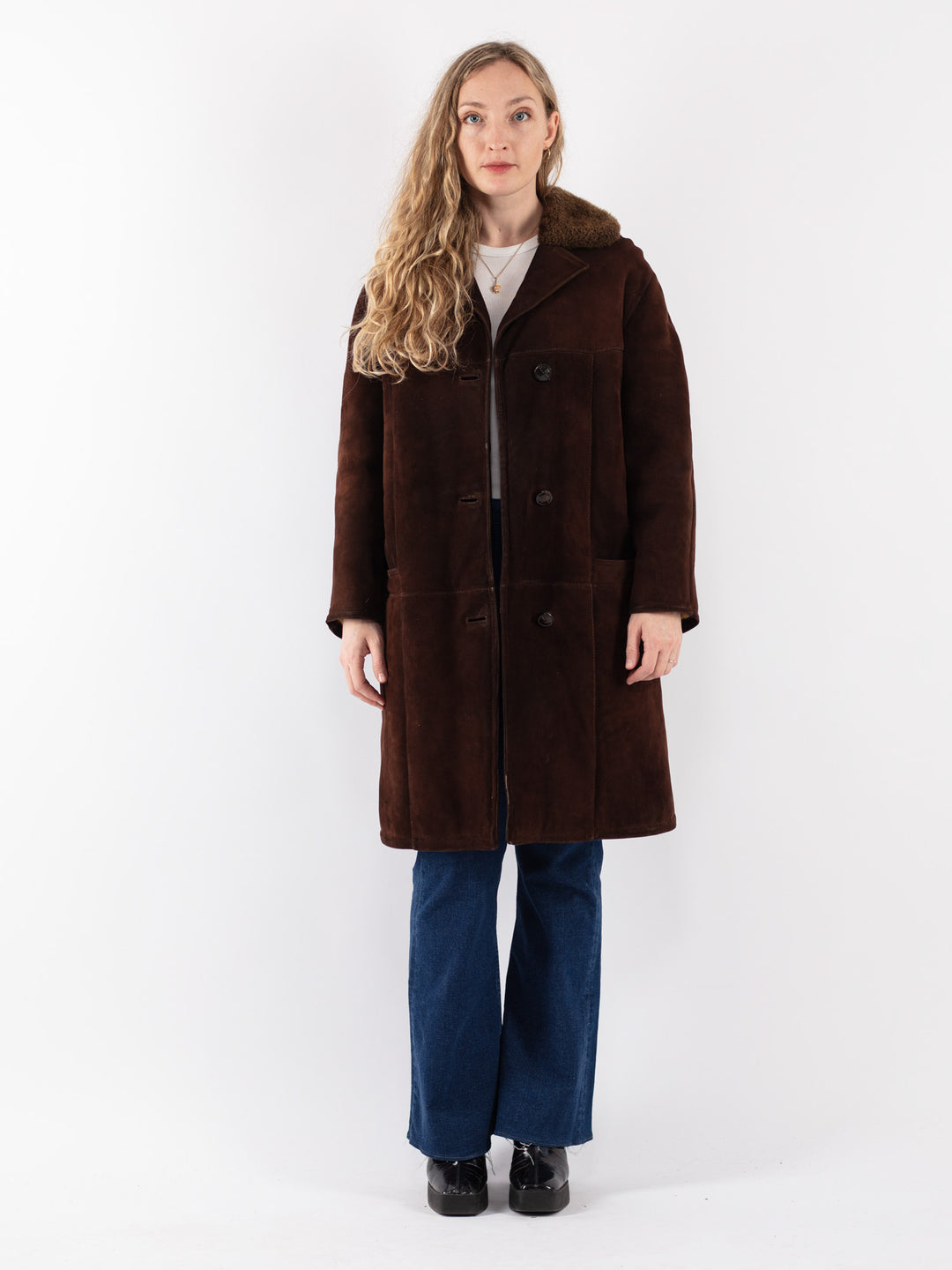 Vintage 70's Women Sheepskin Coat in Brown