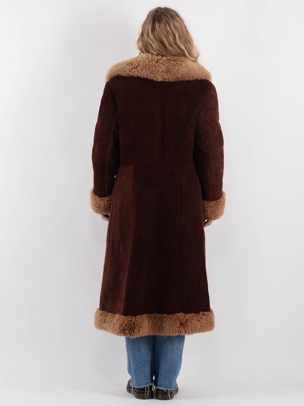 Vintage 70's Women Sheepskin Coat in BrownV9272