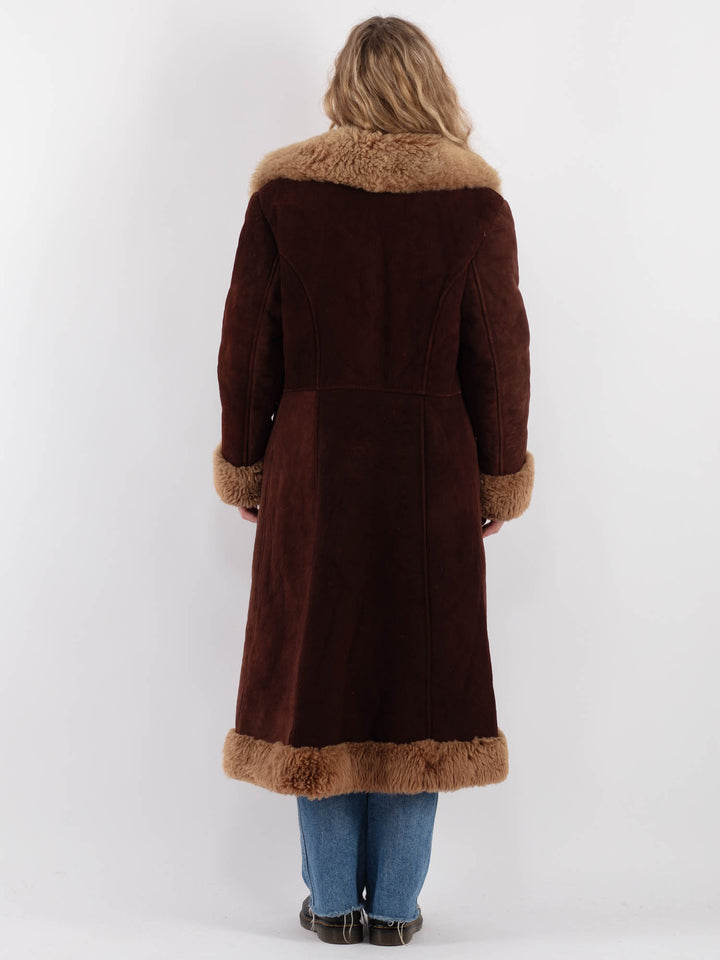 Vintage 70's Women Sheepskin Coat in BrownV9272