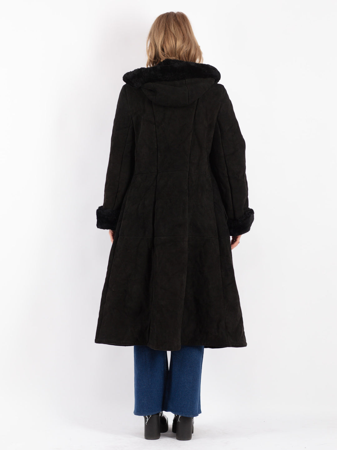 Vintage 70's Women Sheepskin Coat in Black