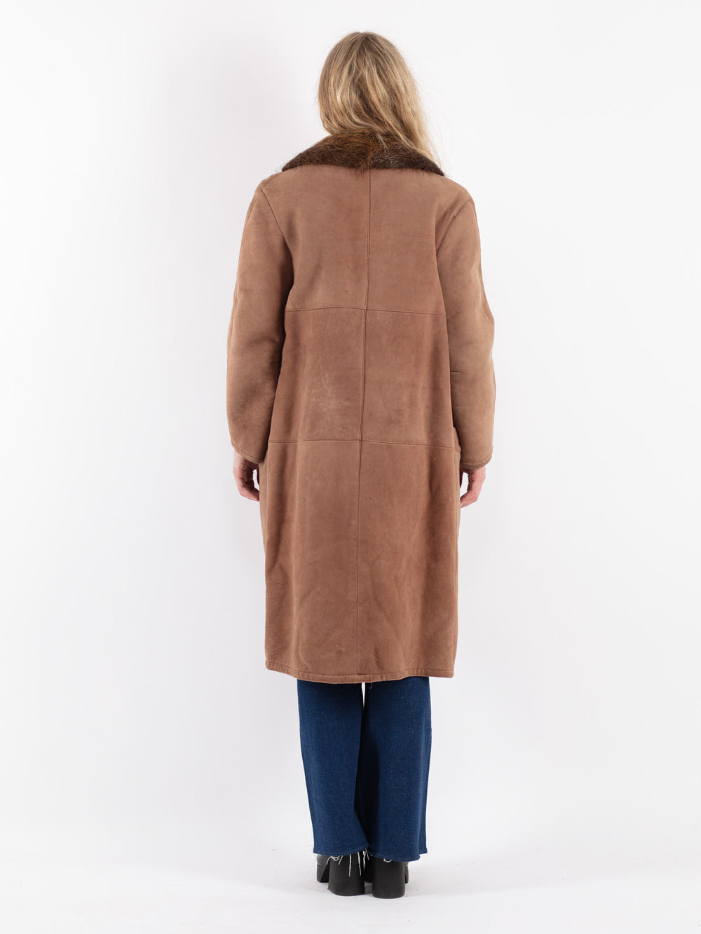 Vintage 70's Women Sheepskin Coat in Beige