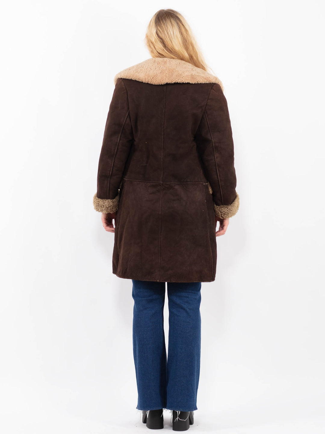 Vintage 70's Women Sheepskin Coat in BrownA0442