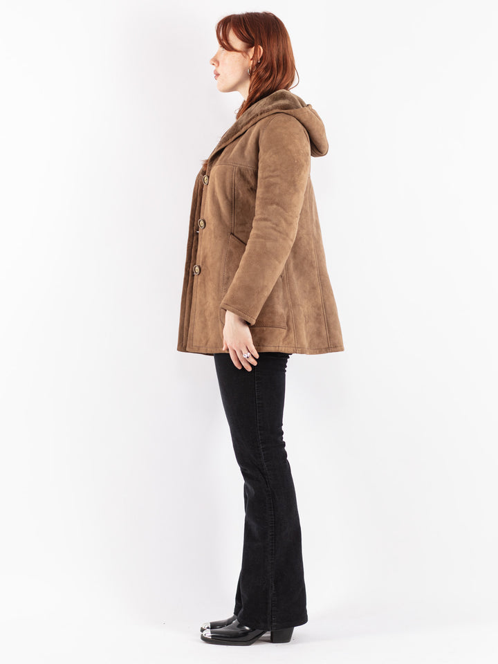 Vintage 70's Women Sheepskin Coat in Beige