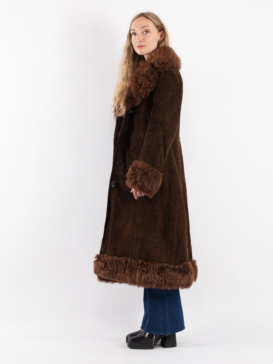 Vintage 70's Women Sheepskin Coat in Brown