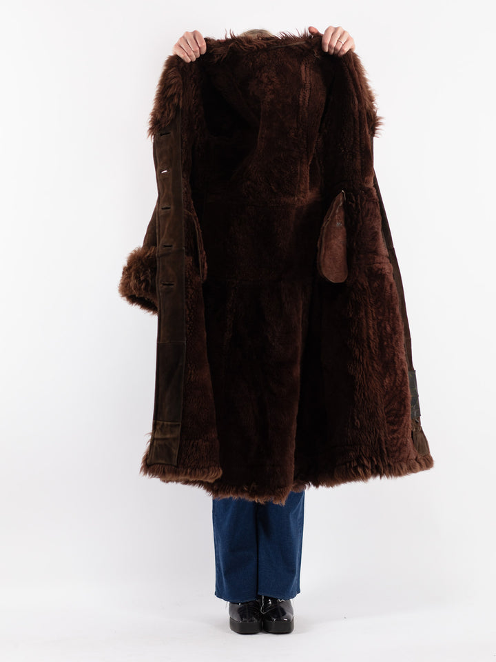 Vintage 70's Women Sheepskin Coat in Brown