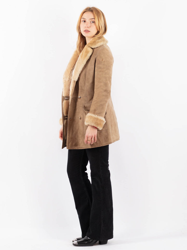 Vintage 70's Women Sheepskin Coat in BeigeV9693
