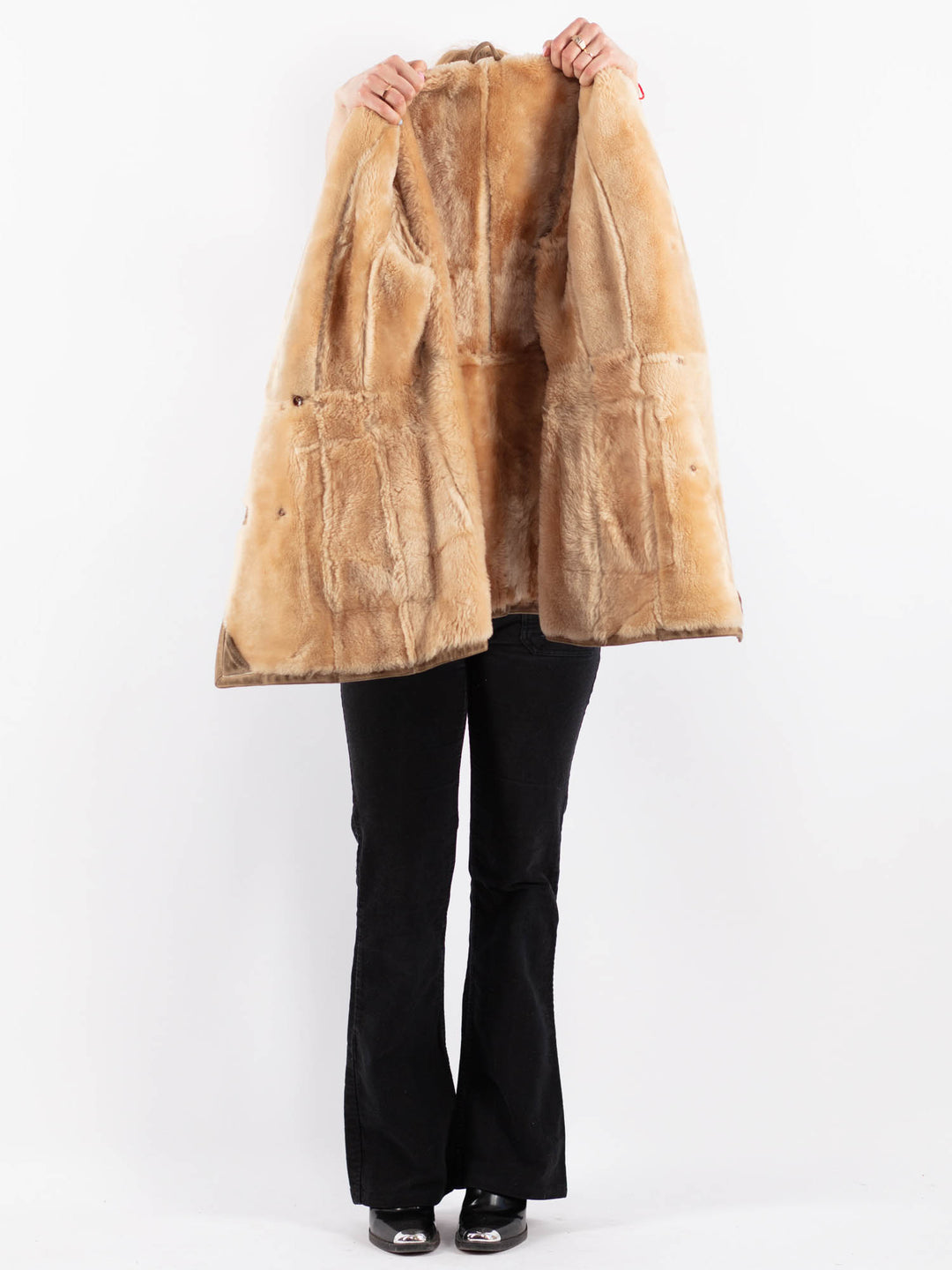 Vintage 70's Women Sheepskin Coat in BeigeV9693