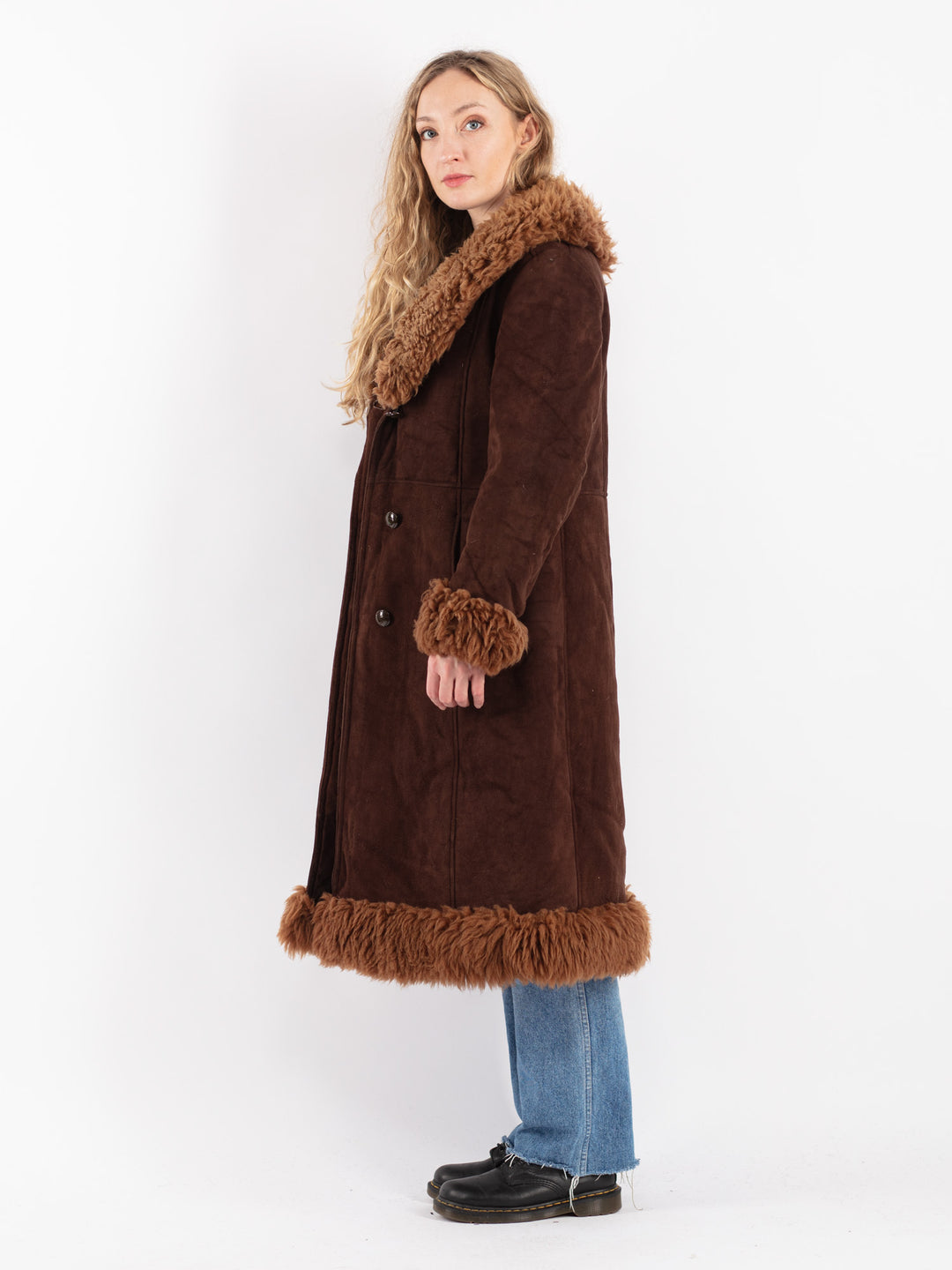 Vintage 70's Women Sheepskin Coat in Brown