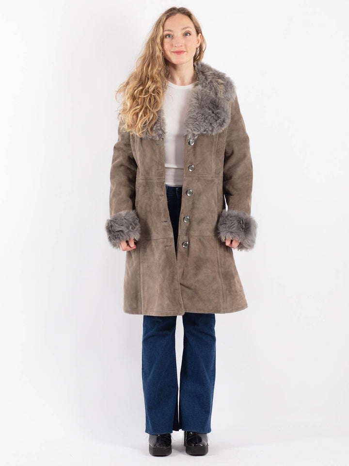 Vintage 70's Women Sheepskin Coat in Beige
