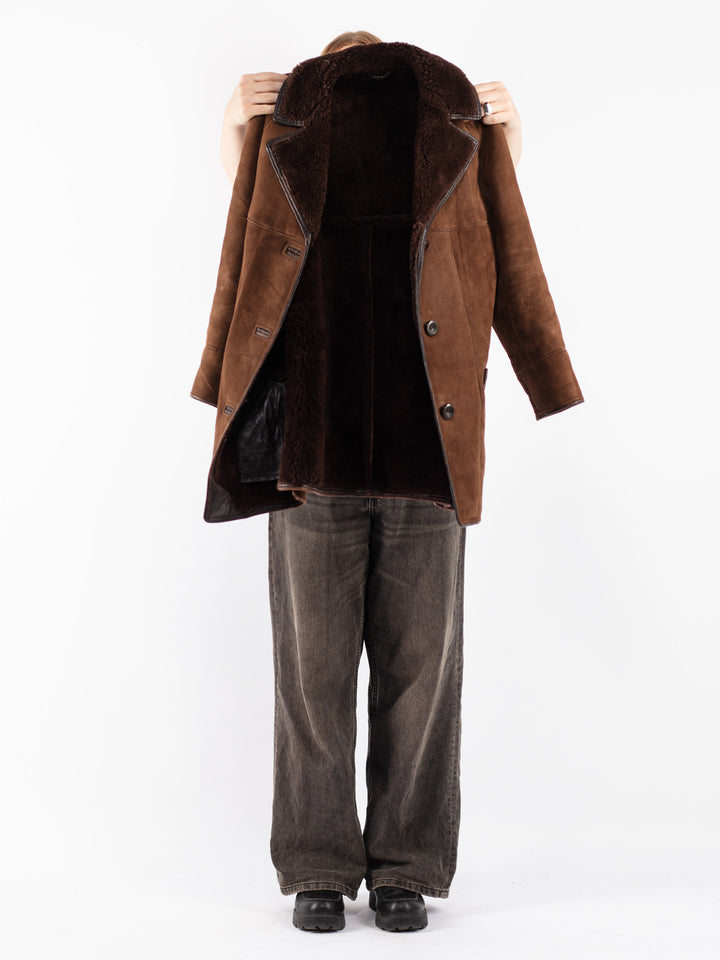 Vintage 70's Women Sheepskin Coat in Brown