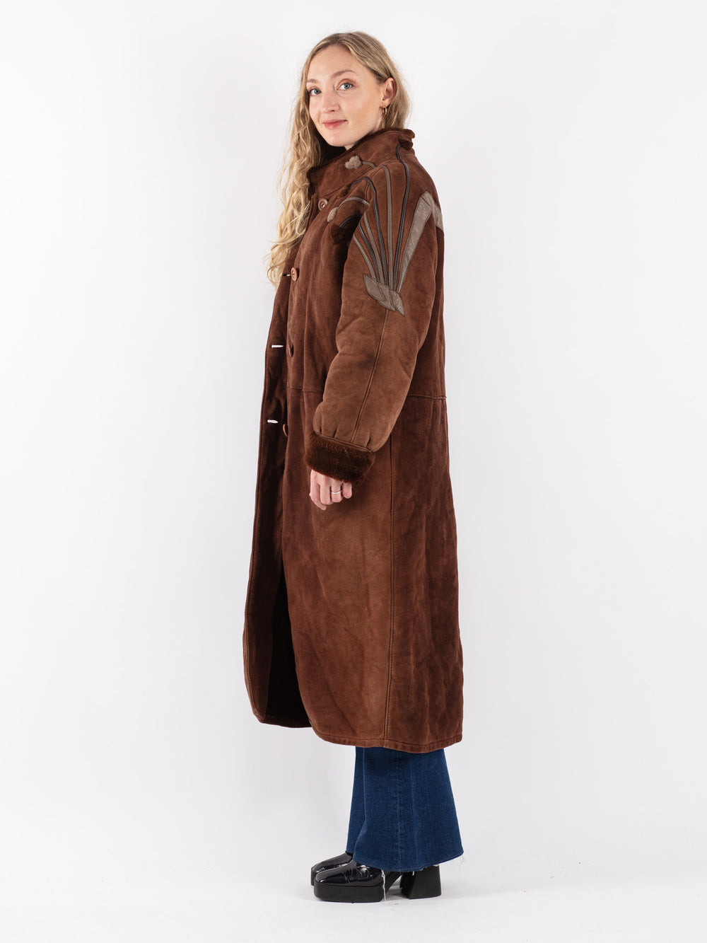 Vintage 70's Women Sheepskin Coat in Brown