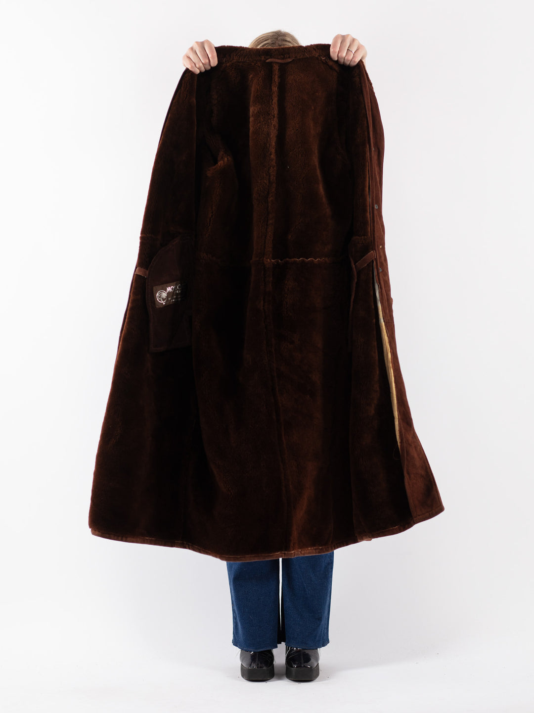 Vintage 70's Women Sheepskin Coat in Brown
