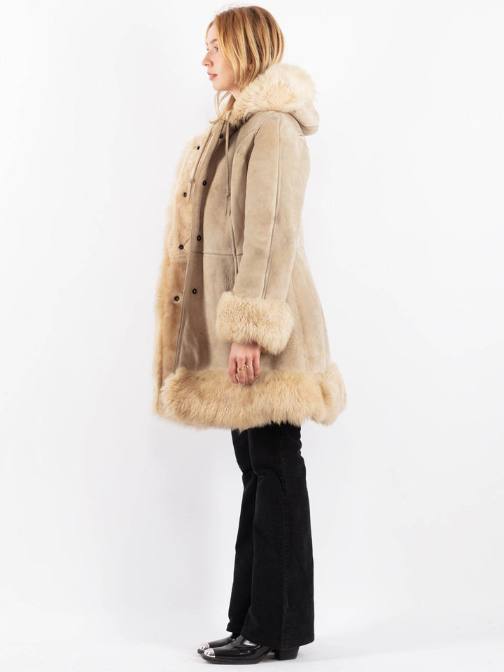 Vintage 70's Women Sheepskin Coat in BeigeV9696