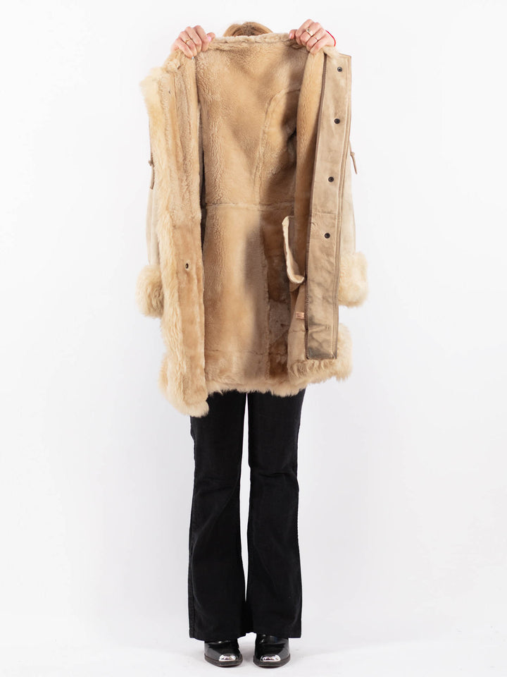 Vintage 70's Women Sheepskin Coat in BeigeV9696
