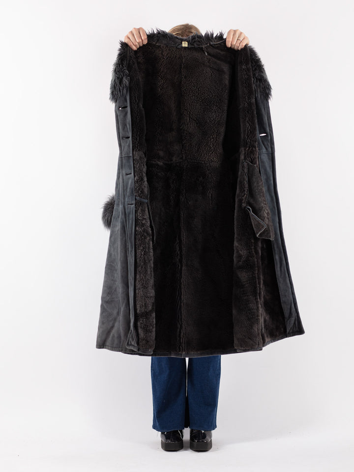 Vintage 70's Women Sheepskin Coat in Gray