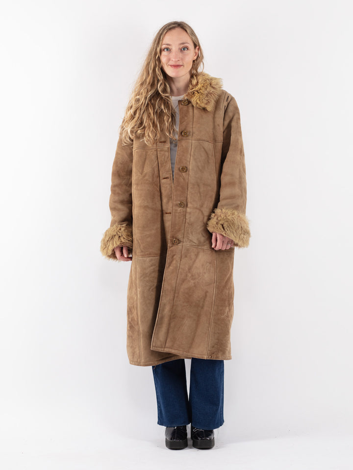Vintage 70's Women Sheepskin Coat in Beige