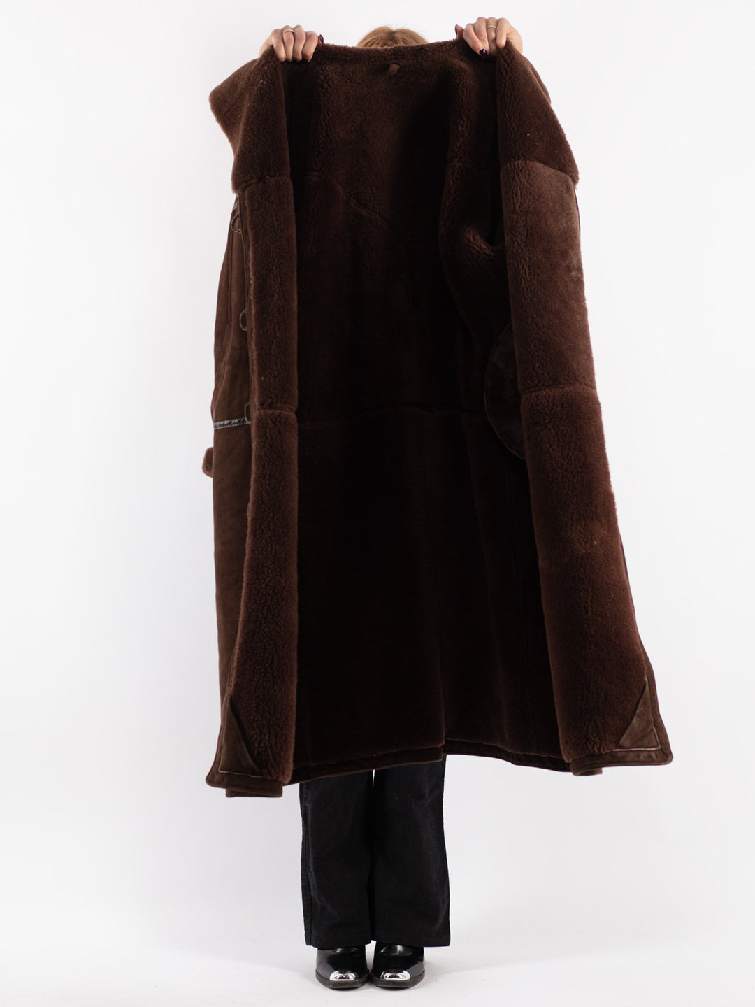 Vintage 70's Women Sheepskin Coat in Brown