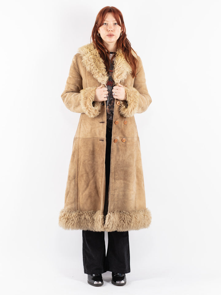 Vintage 70's Women Sheepskin Coat in BeigeV8397