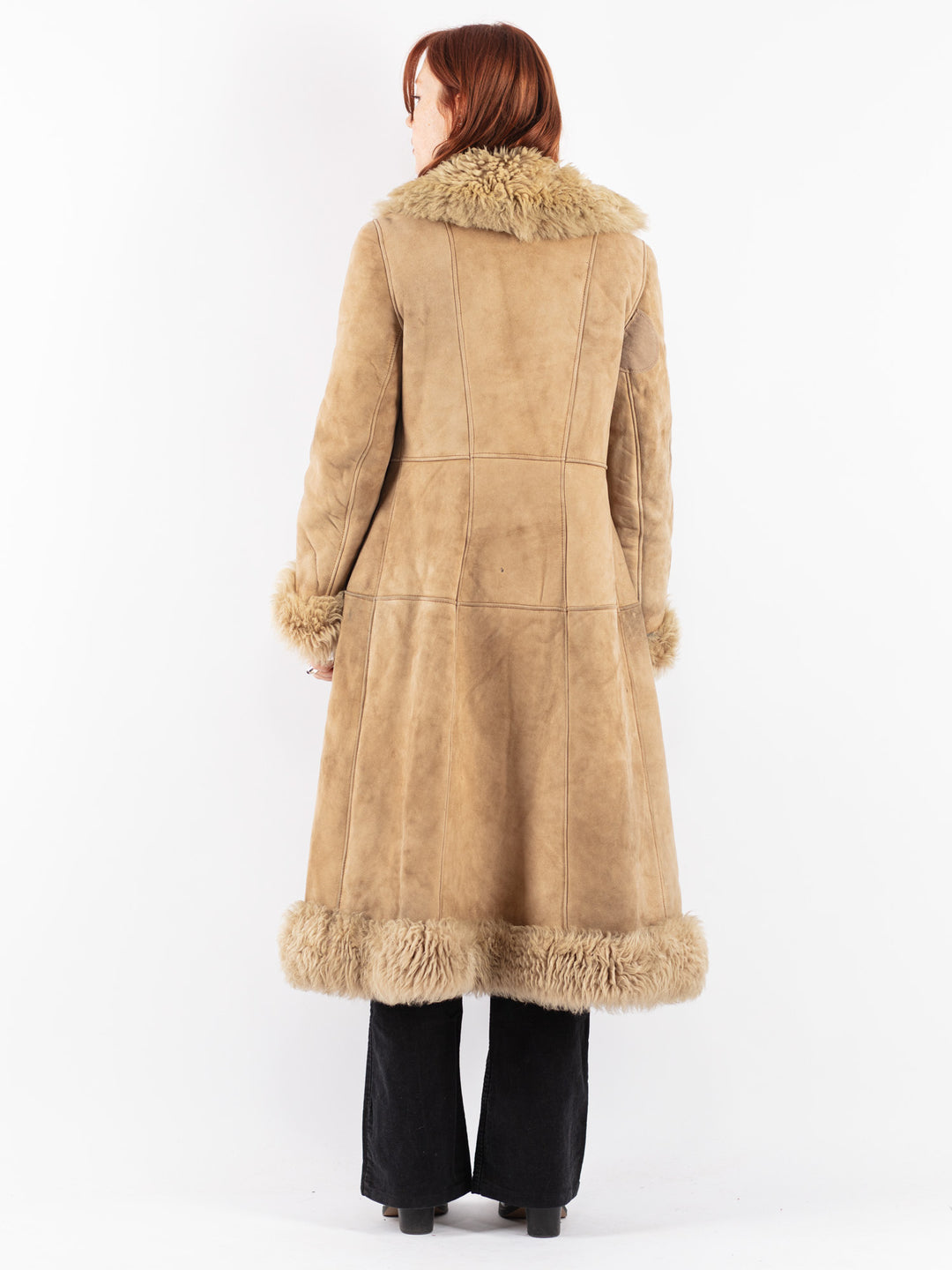 Vintage 70's Women Sheepskin Coat in BeigeV8397