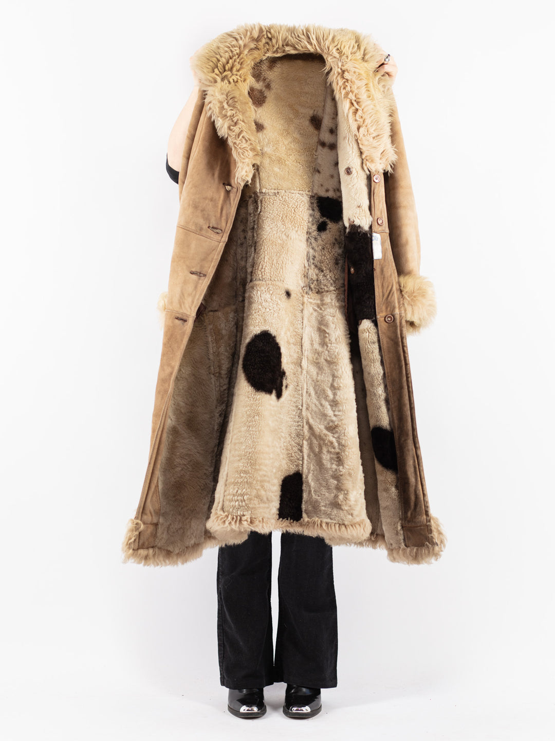 Vintage 70's Women Sheepskin Coat in BeigeV8397
