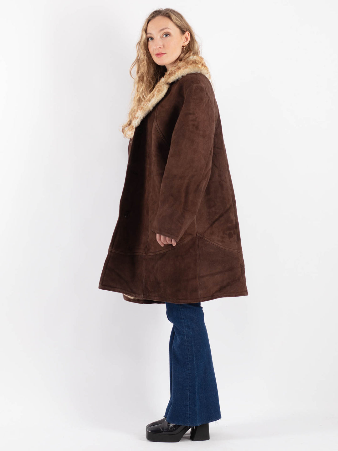 Vintage 70's Women Sheepskin Coat in BrownV9194